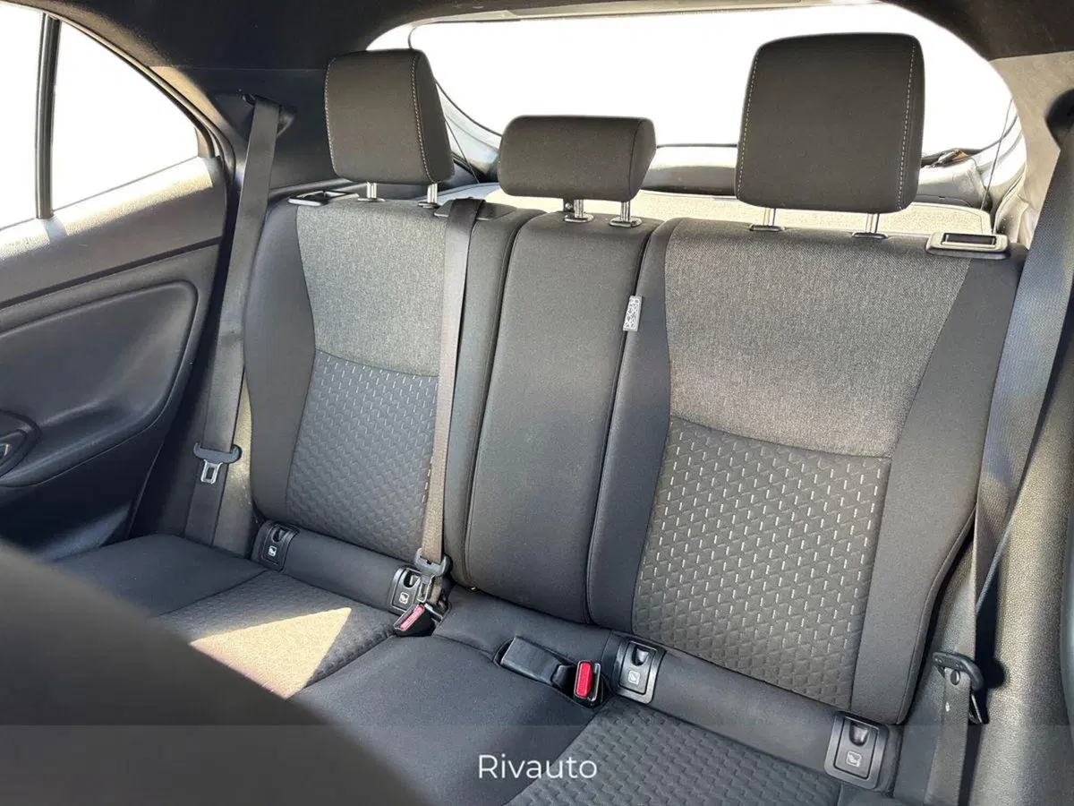 Toyota Yaris Cross usata a Como (11)