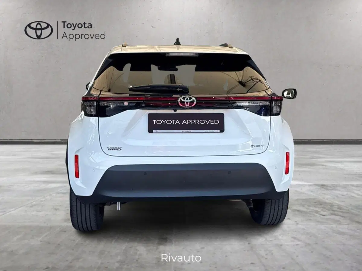 Toyota Yaris Cross usata a Como (12)