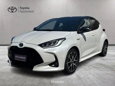 Toyota Yaris 1.5 Hybrid 5 porte Style del 2021 usata a Como