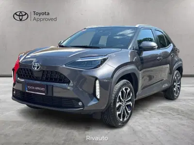 Toyota Yaris Cross 1.5 Hybrid 5p. E-CVT Trend del 2022 usata a Como