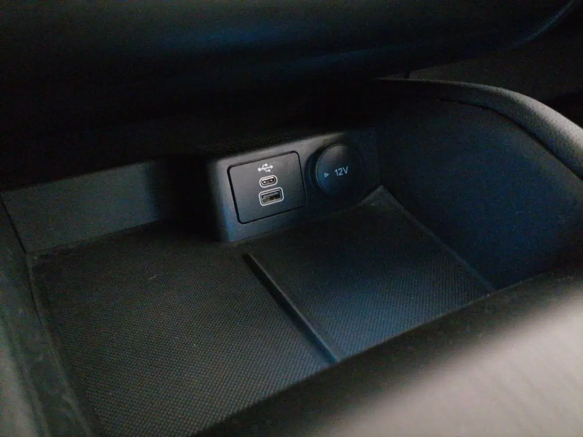 Ford Kuga usata a Roma (20)