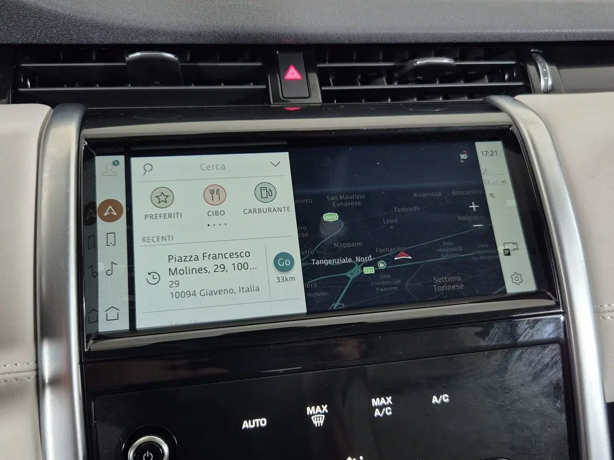 Land Rover Discovery Sport usata a Torino (12)