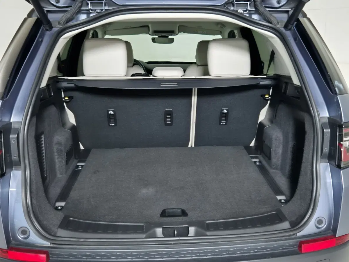 Land Rover Discovery Sport usata a Torino (13)
