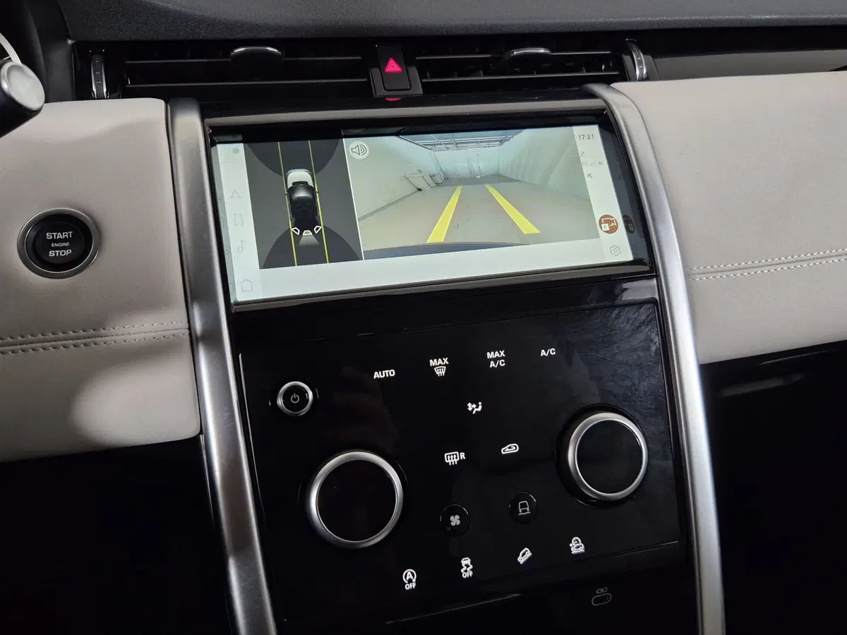 Land Rover Discovery Sport usata a Torino (16)