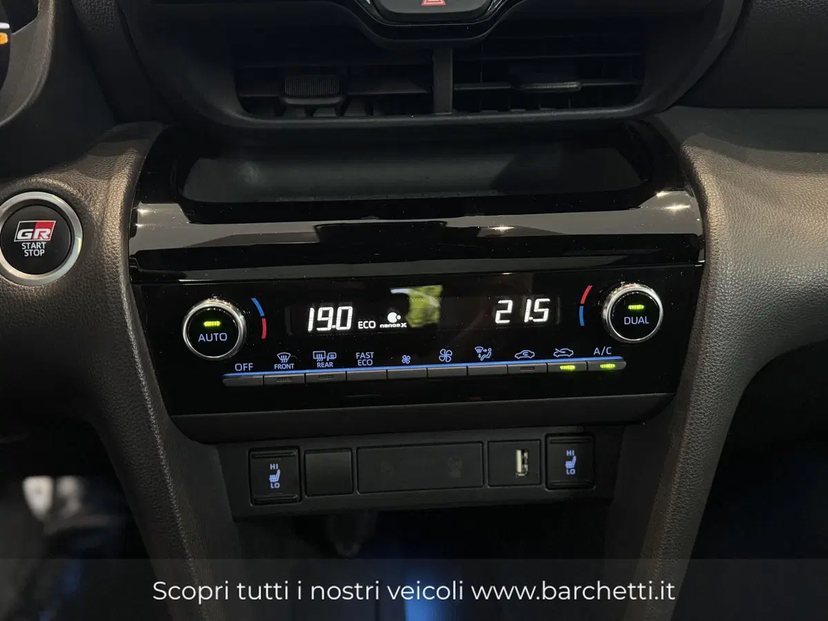 Toyota Yaris Cross usata a Brescia (14)