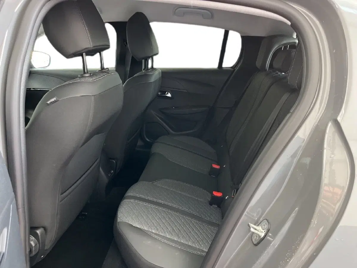 Peugeot 208 usata a Torino (9)