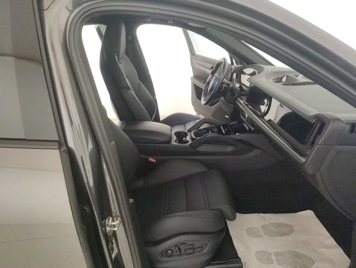Porsche Cayenne usata a Alessandria (10)