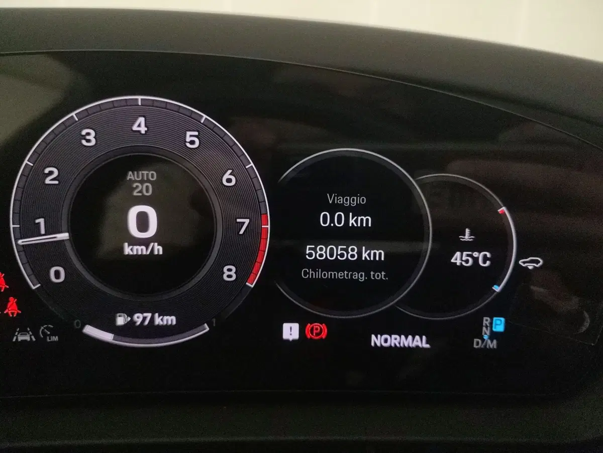 Porsche Cayenne usata a Alessandria (15)