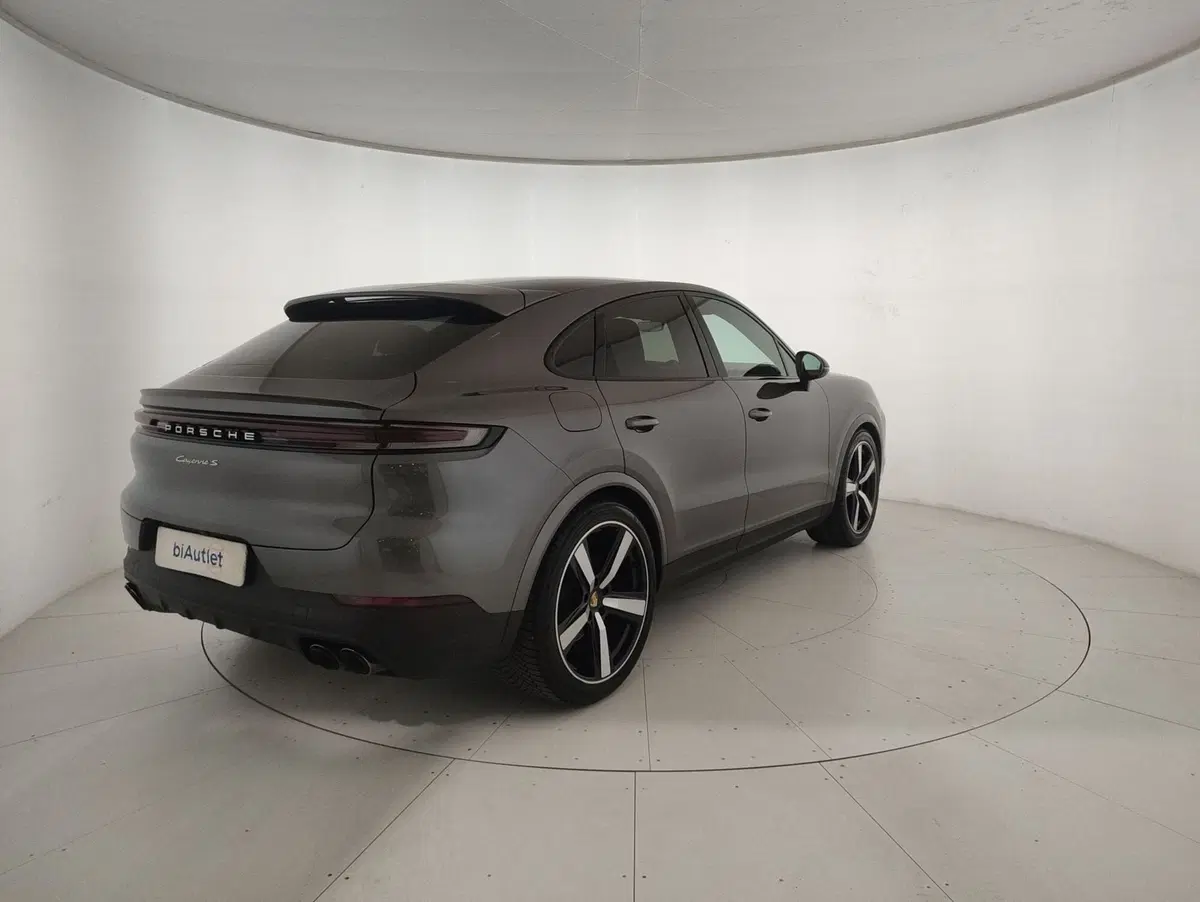 Porsche Cayenne usata a Alessandria (4)