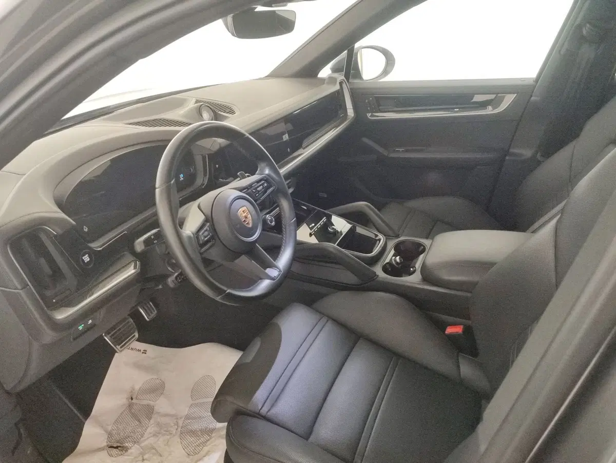 Porsche Cayenne usata a Alessandria (6)