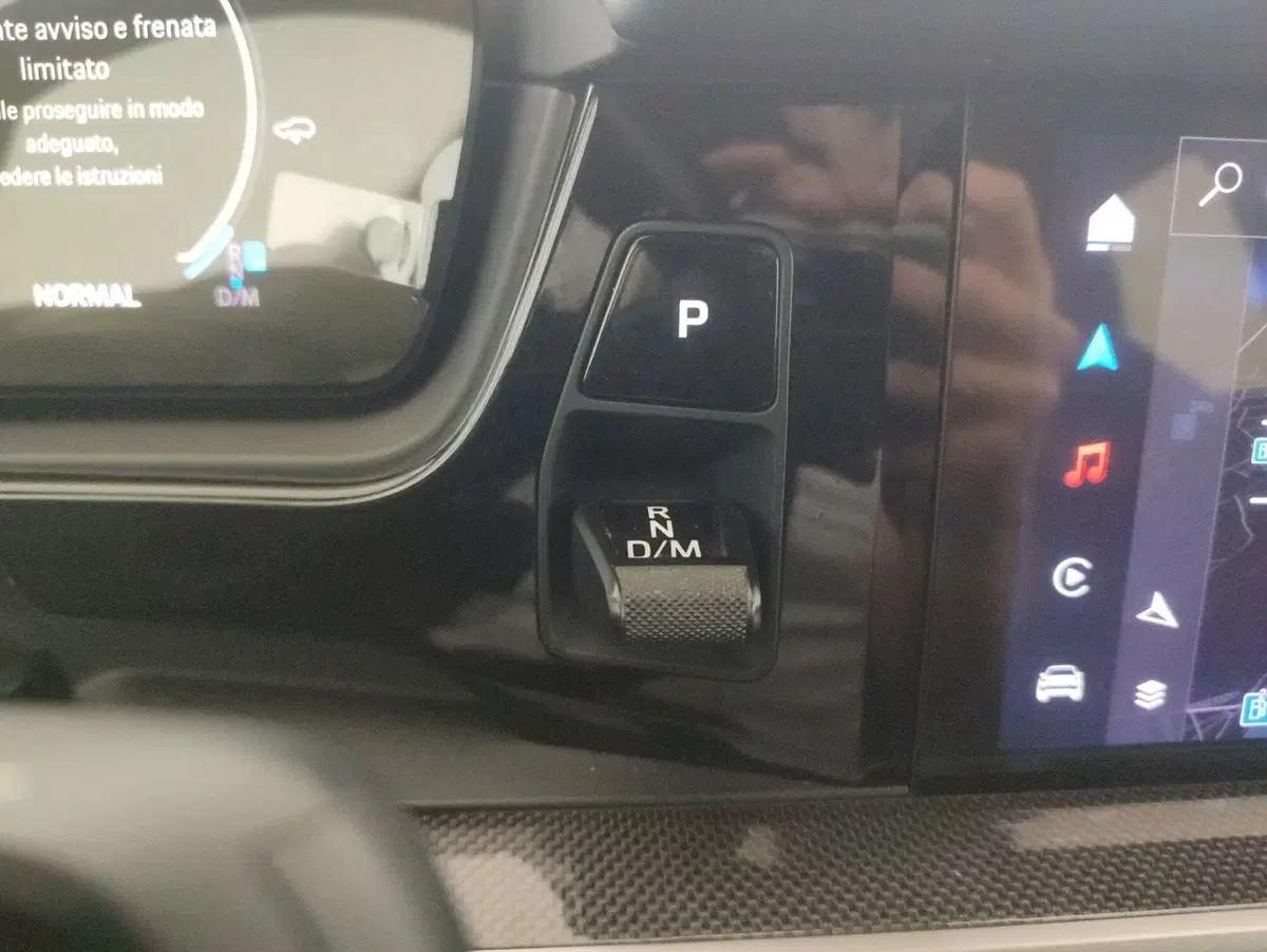 Porsche Cayenne usata a Alessandria (9)