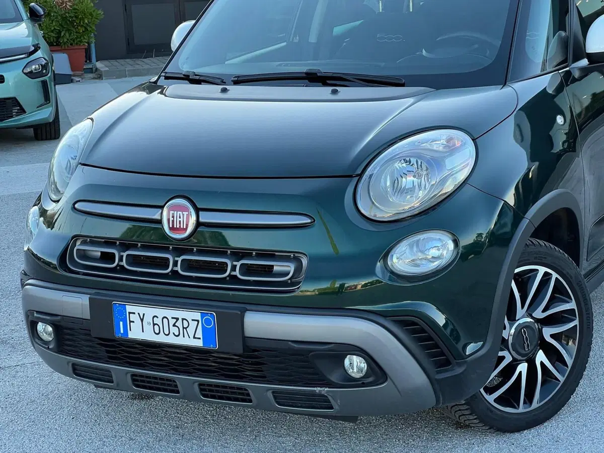 Fiat 500L usata a Matera (2)