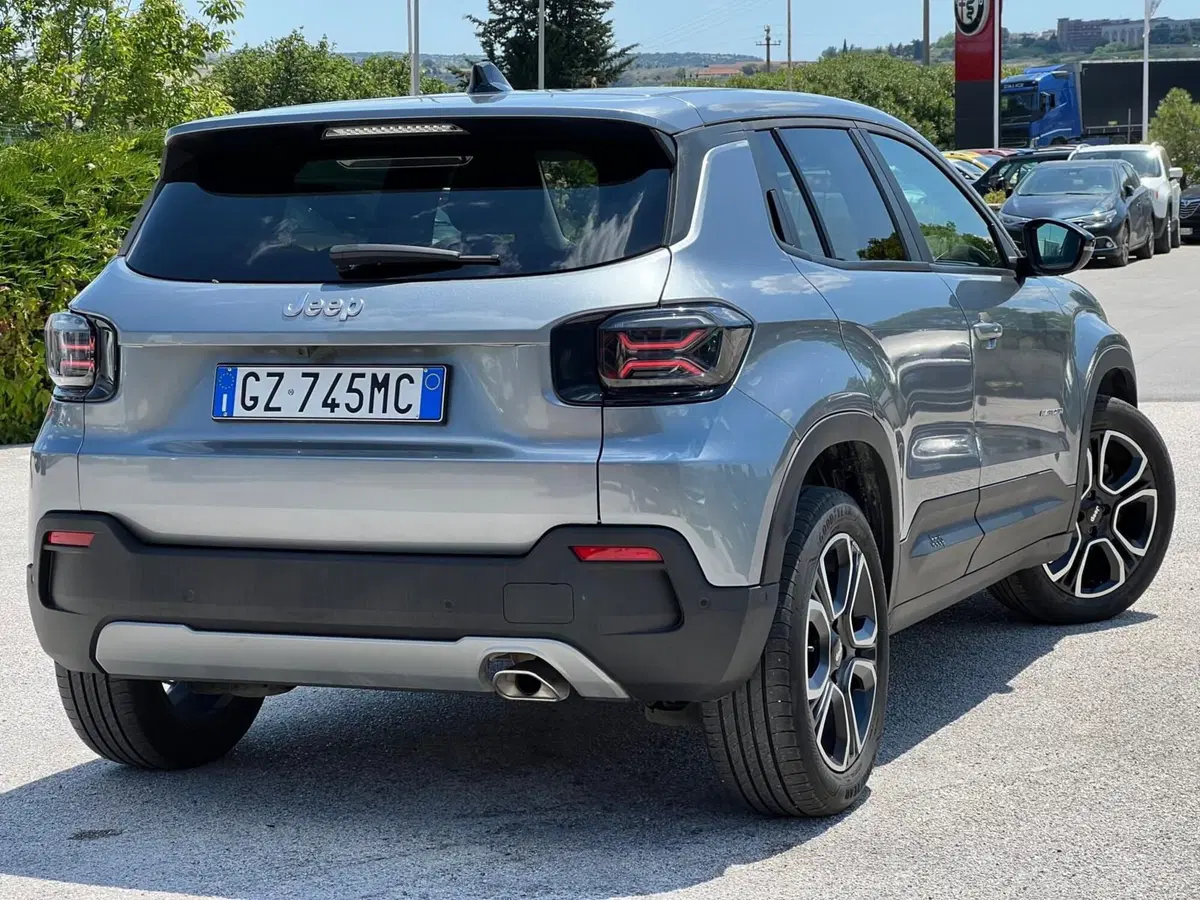 Jeep Avenger usata a Matera (5)