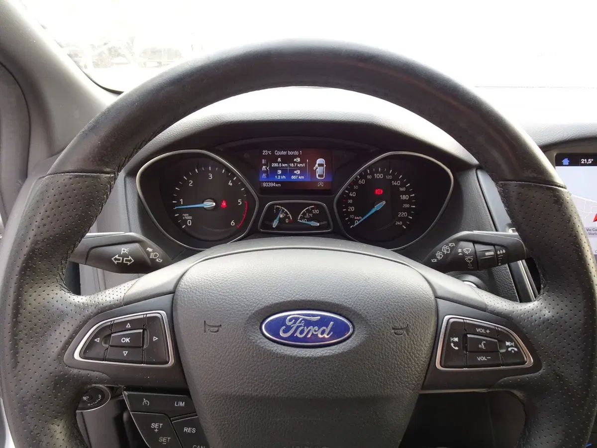Ford Focus Station Wagon usata a Padova (11)