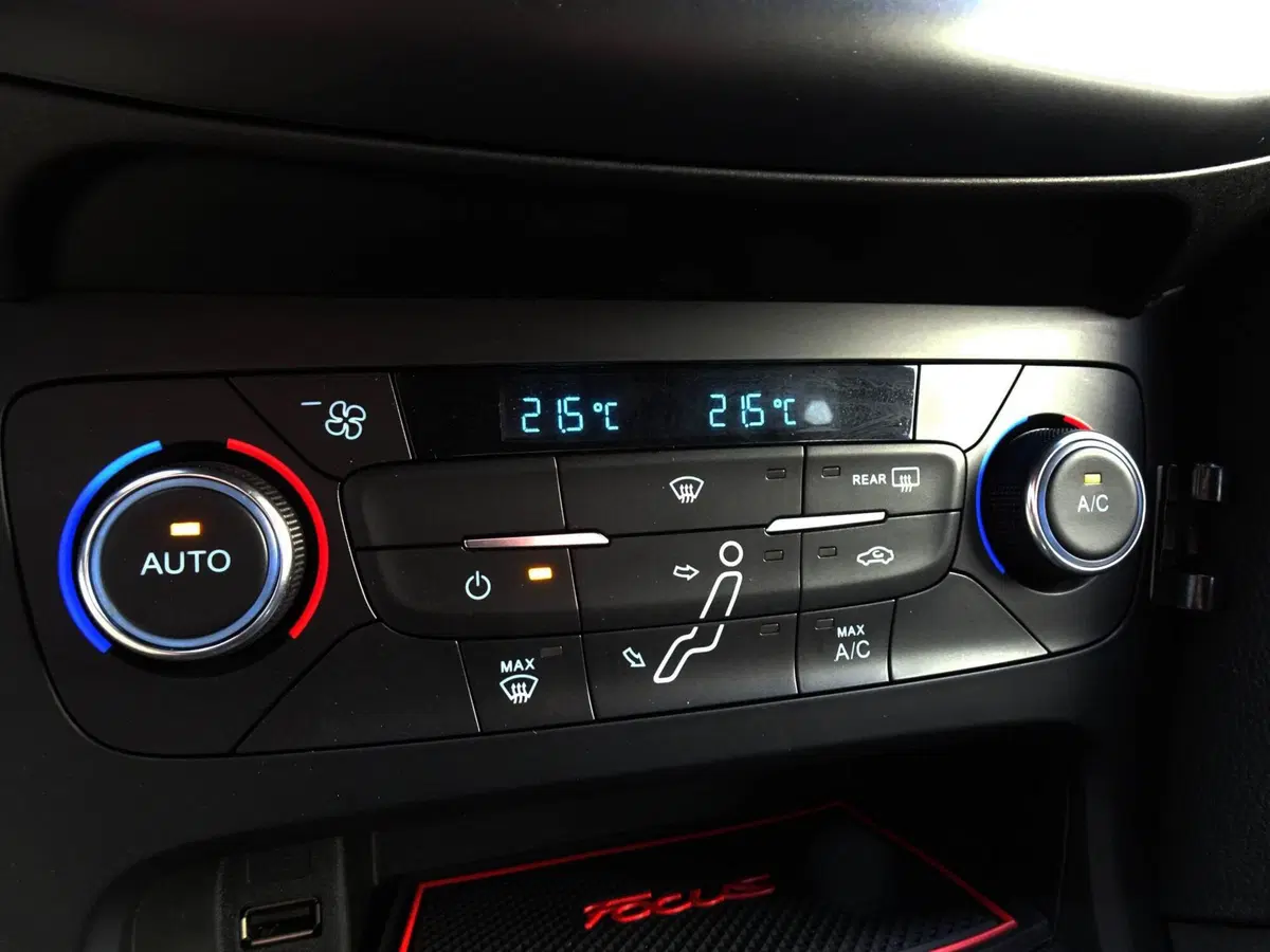 Ford Focus Station Wagon usata a Padova (19)