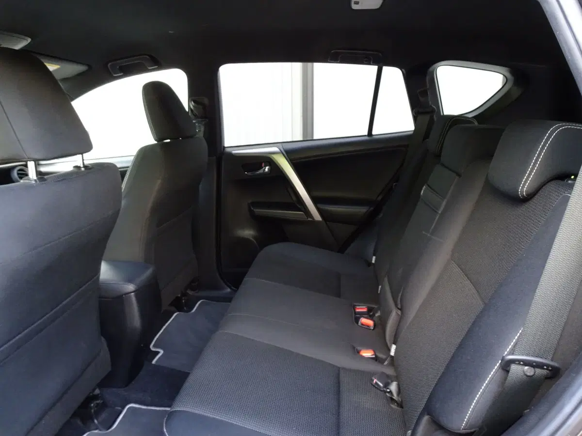 Toyota Rav4 usata a Treviso (12)