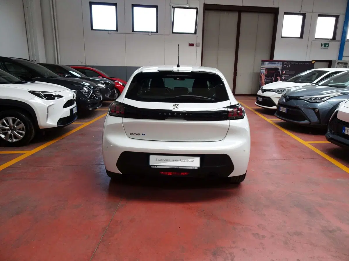 Peugeot 208 usata a Treviso (6)