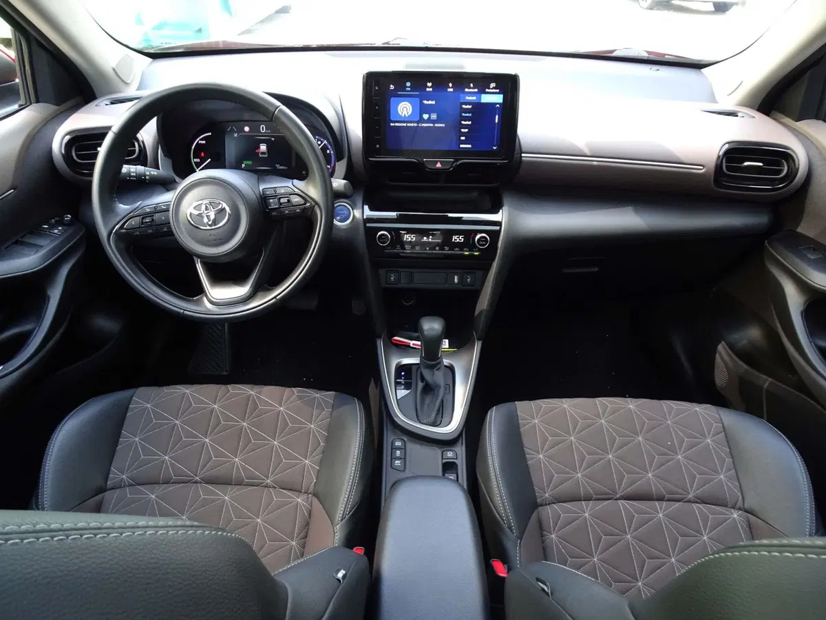 Toyota Yaris Cross usata a Treviso (14)