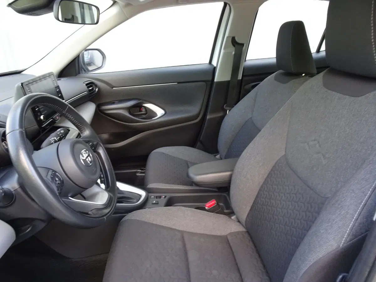 Toyota Yaris Cross usata a Treviso (11)