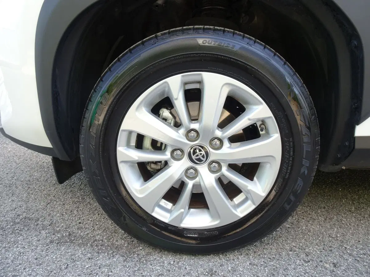 Toyota Yaris Cross usata a Treviso (9)