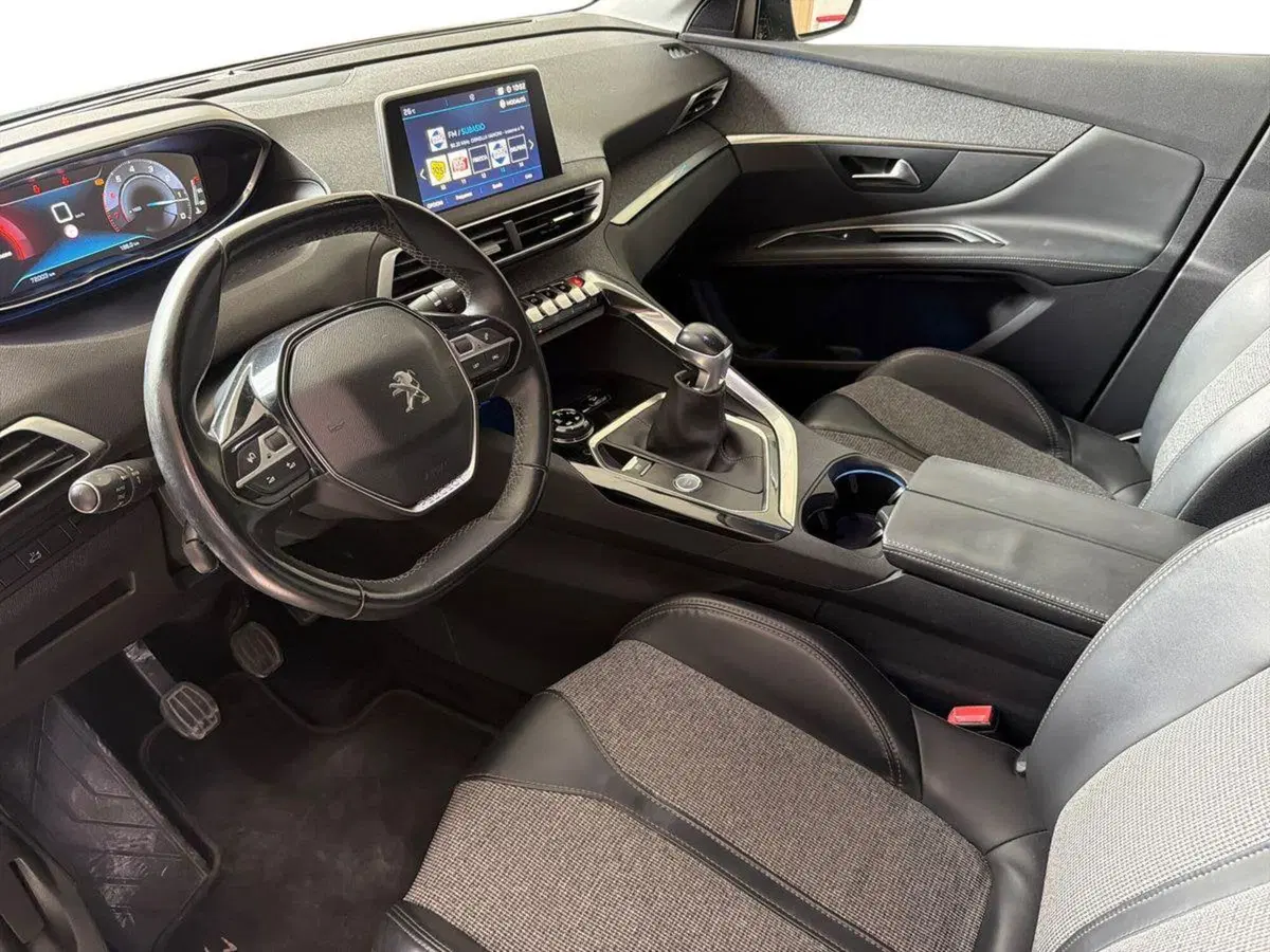 Peugeot 3008 usata a Catania (6)