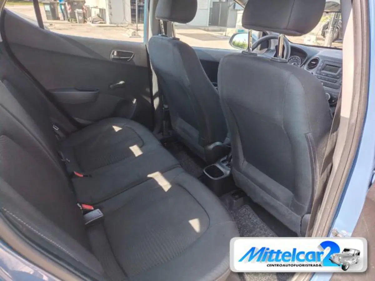 Hyundai i10 usata a Udine (9)