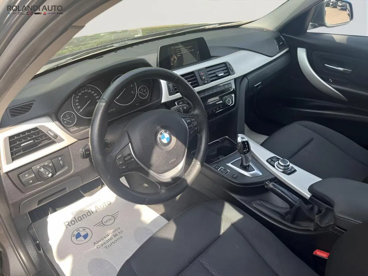 BMW Serie 3 usata a Alessandria (11)