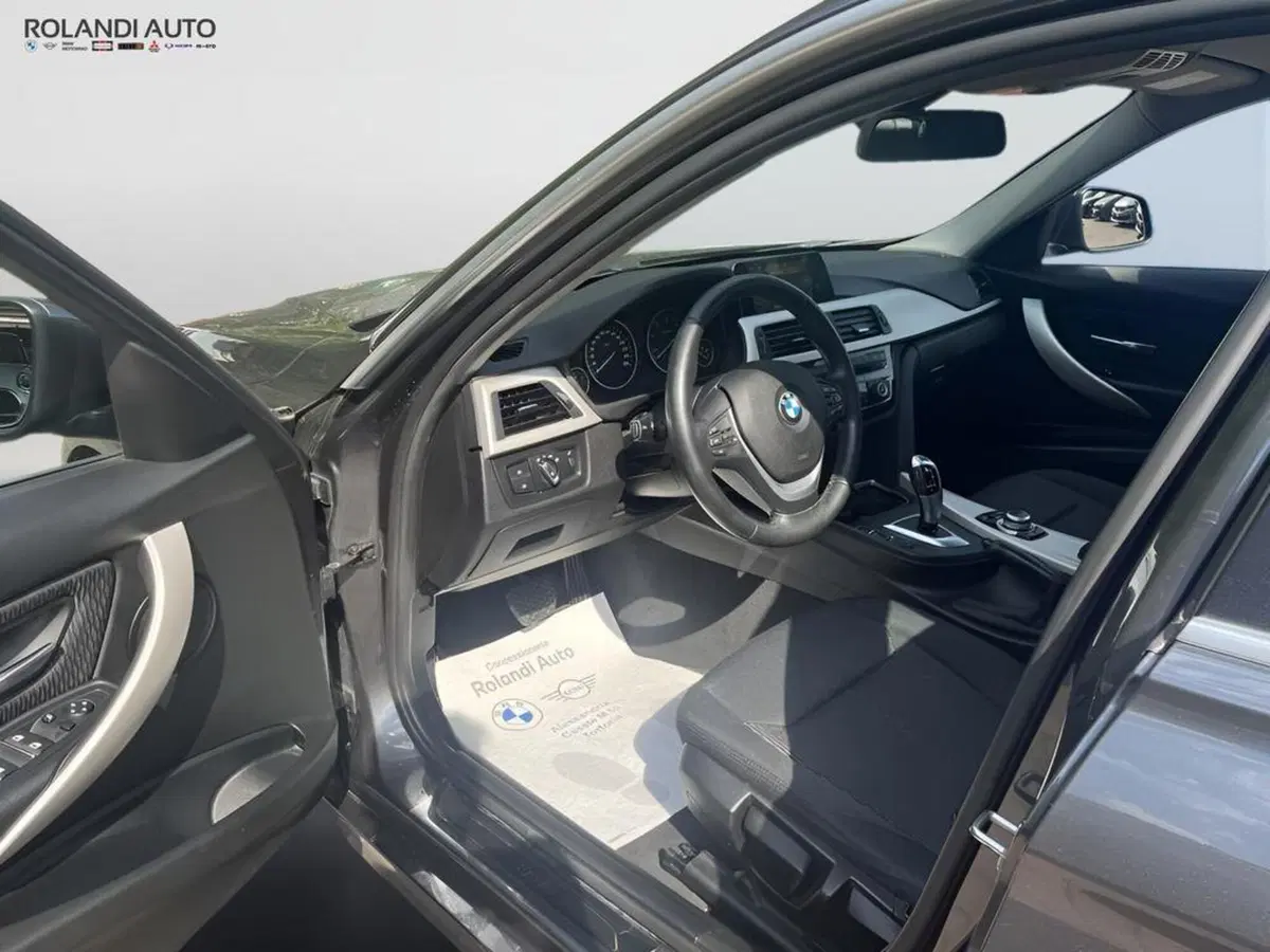 BMW Serie 3 usata a Alessandria (12)
