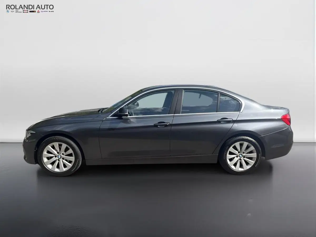 BMW Serie 3 usata a Alessandria (4)