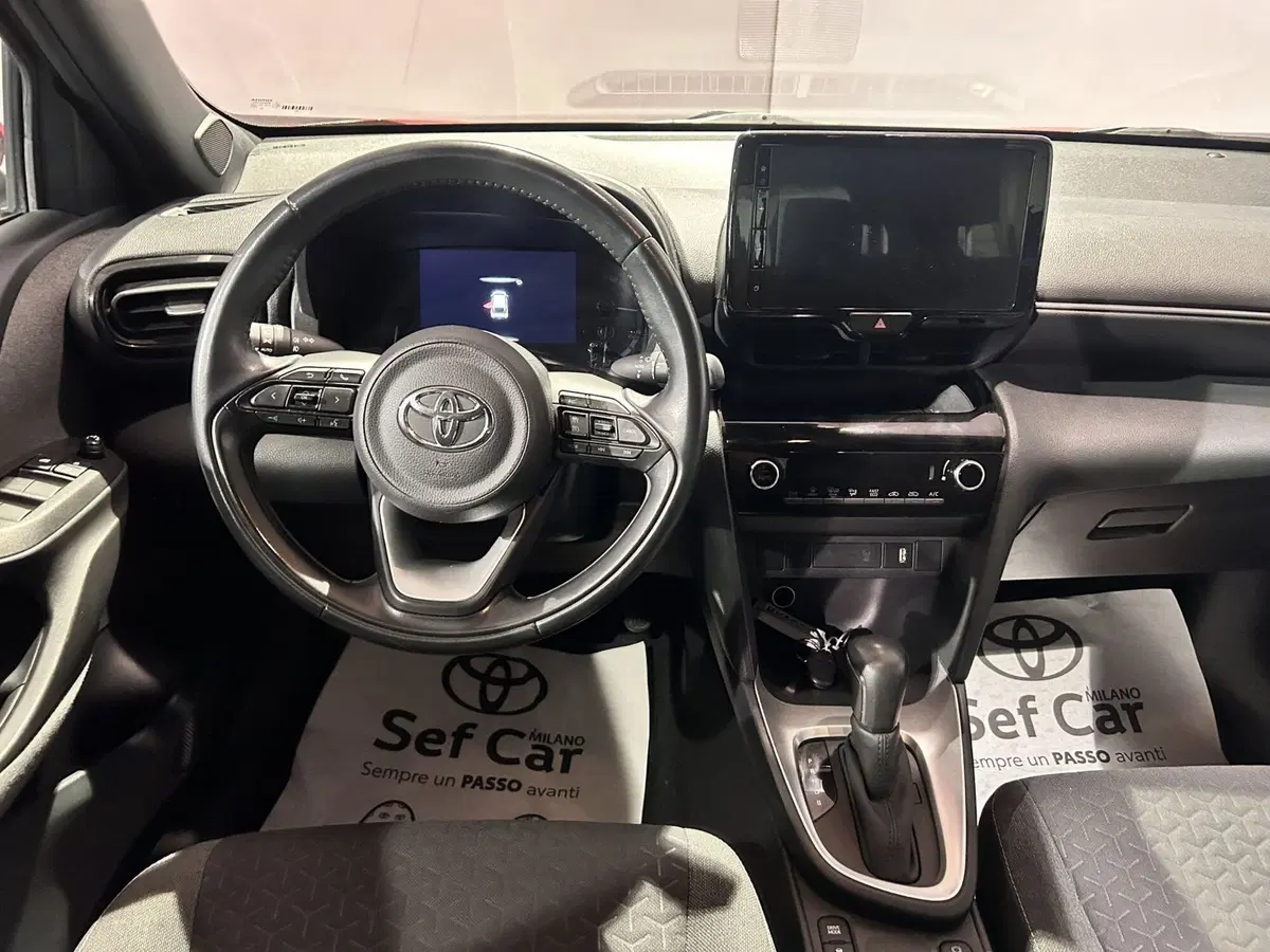Toyota Yaris Cross usata a Milano (10)