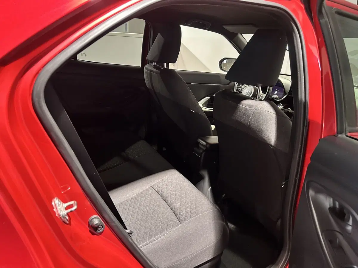 Toyota Yaris Cross usata a Milano (13)