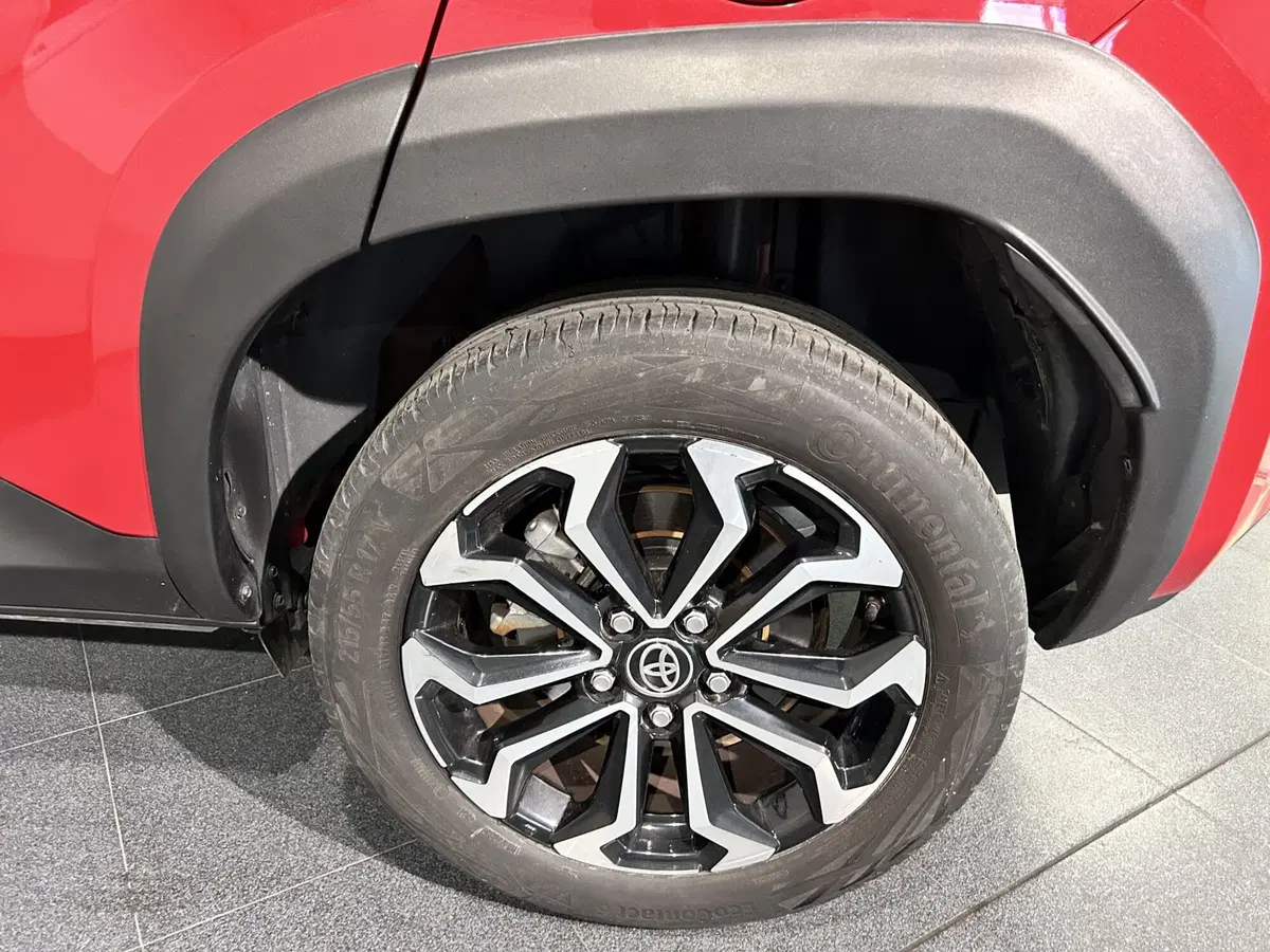 Toyota Yaris Cross usata a Milano (7)