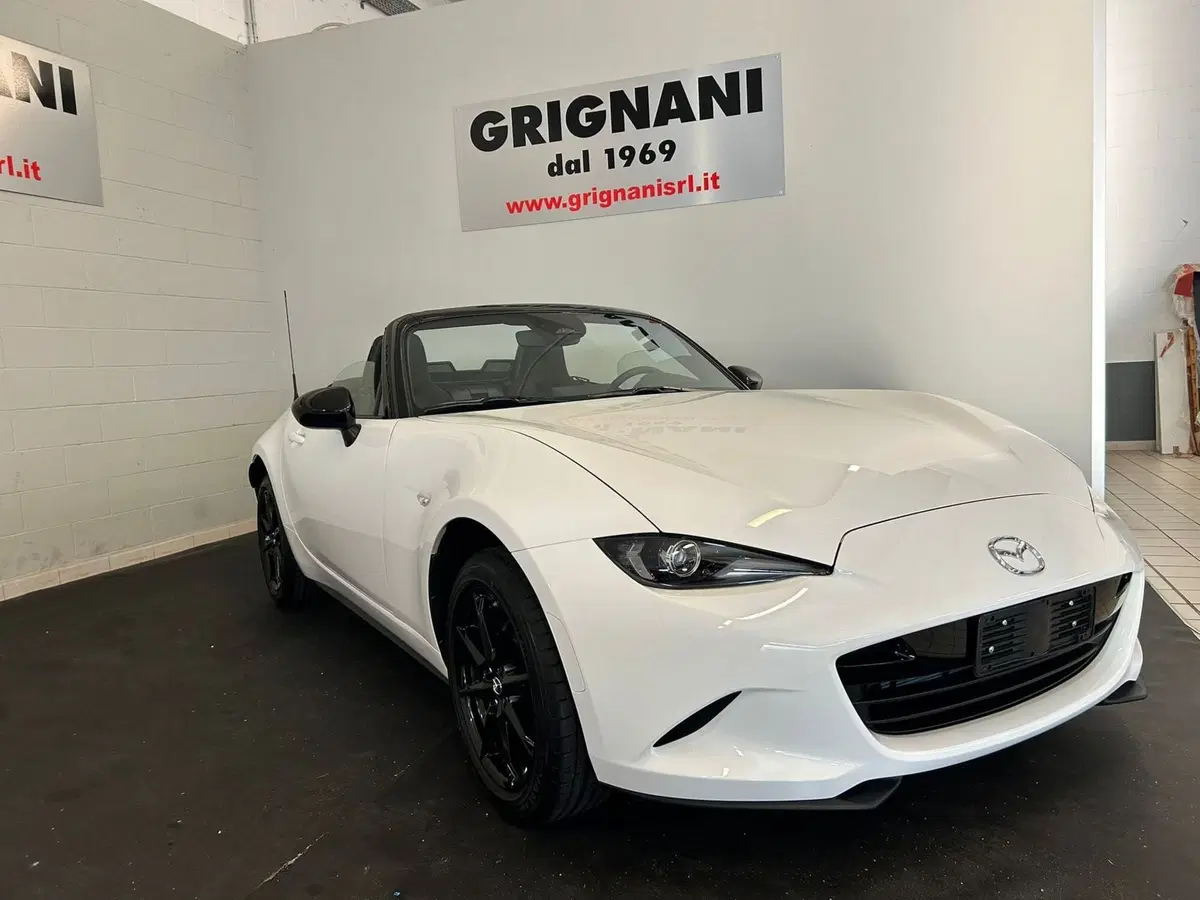 Mazda MX-5 nuova a Pavia