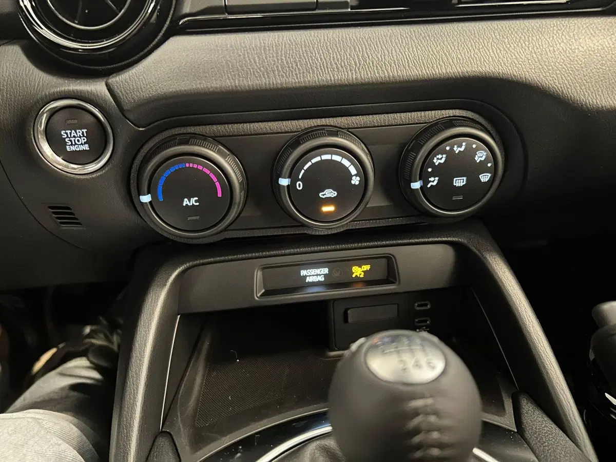 Mazda MX-5 nuova a Pavia (10)