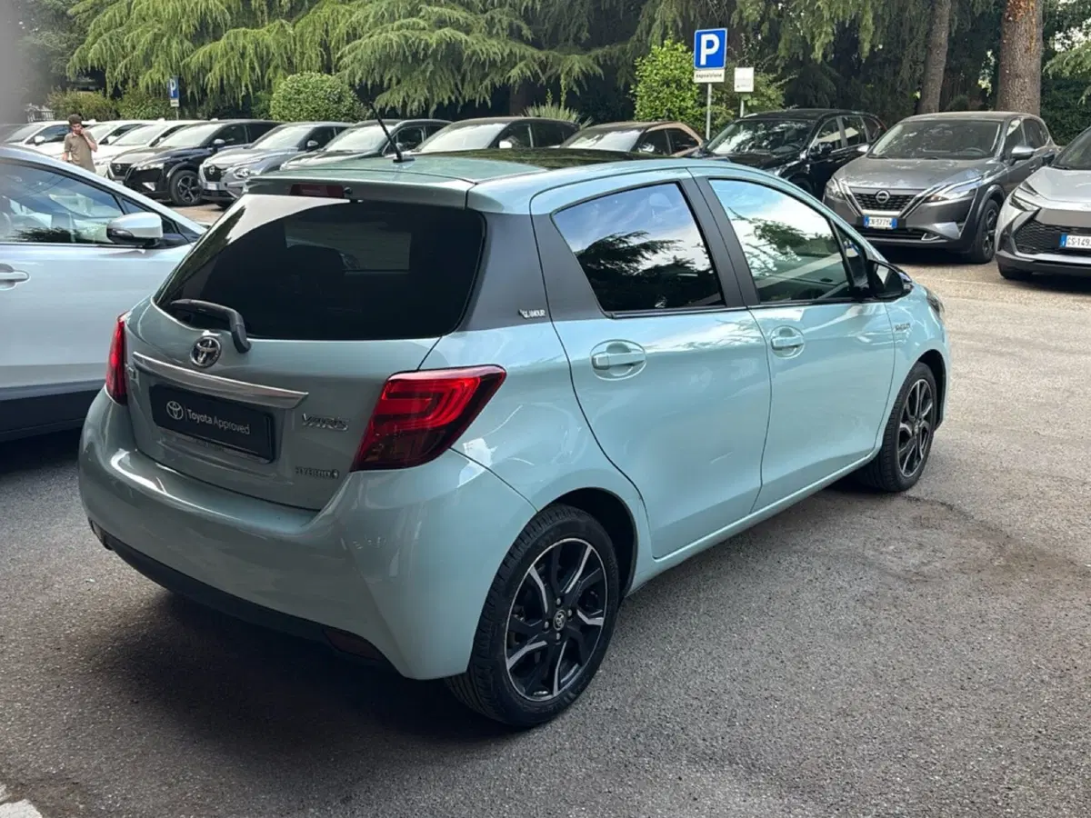 Toyota Yaris usata a Bologna (6)