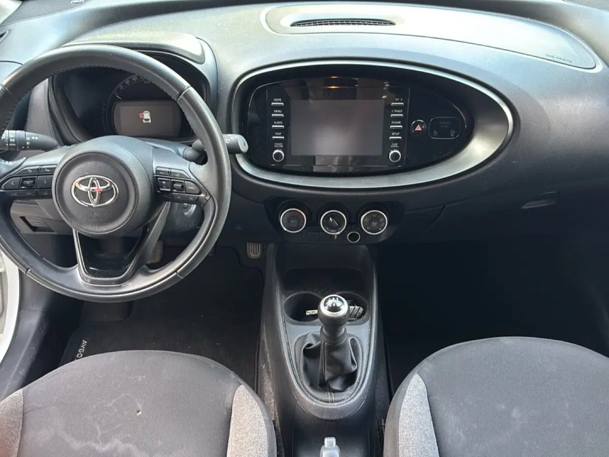Toyota Aygo X usata a Bologna (9)