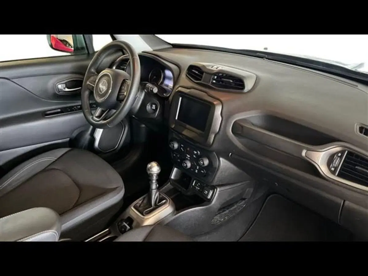 Jeep Renegade usata a Firenze (11)