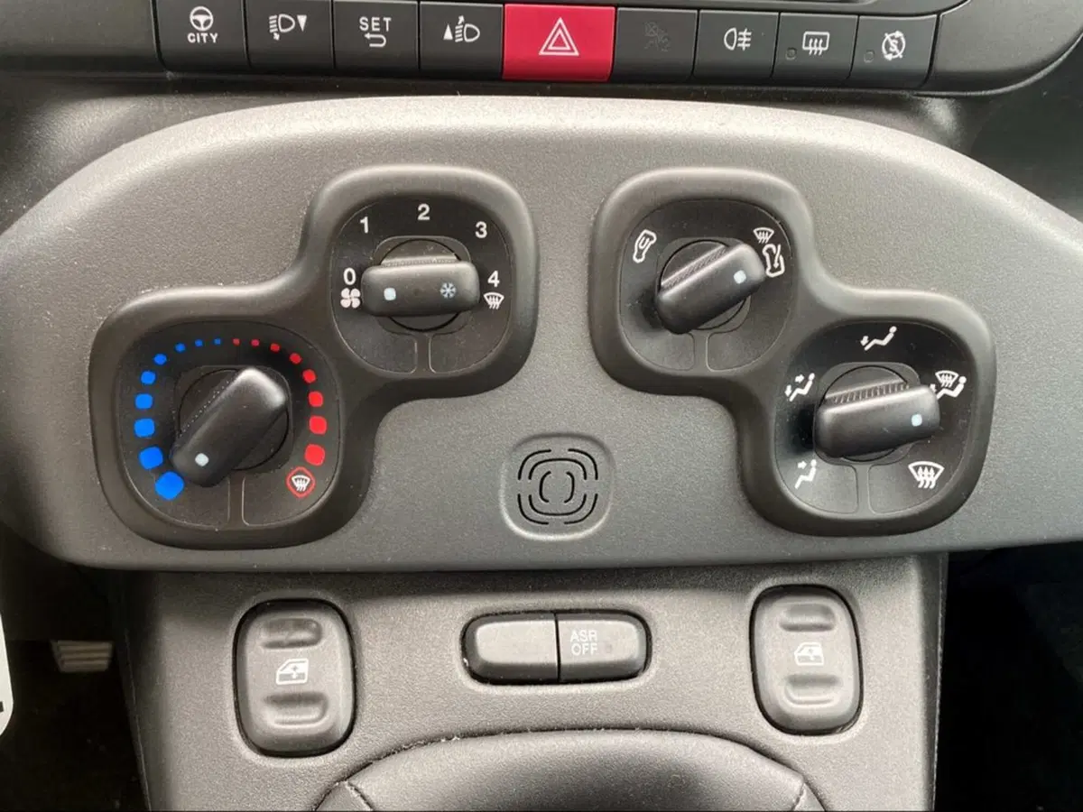 Fiat Panda usata a Livorno (14)