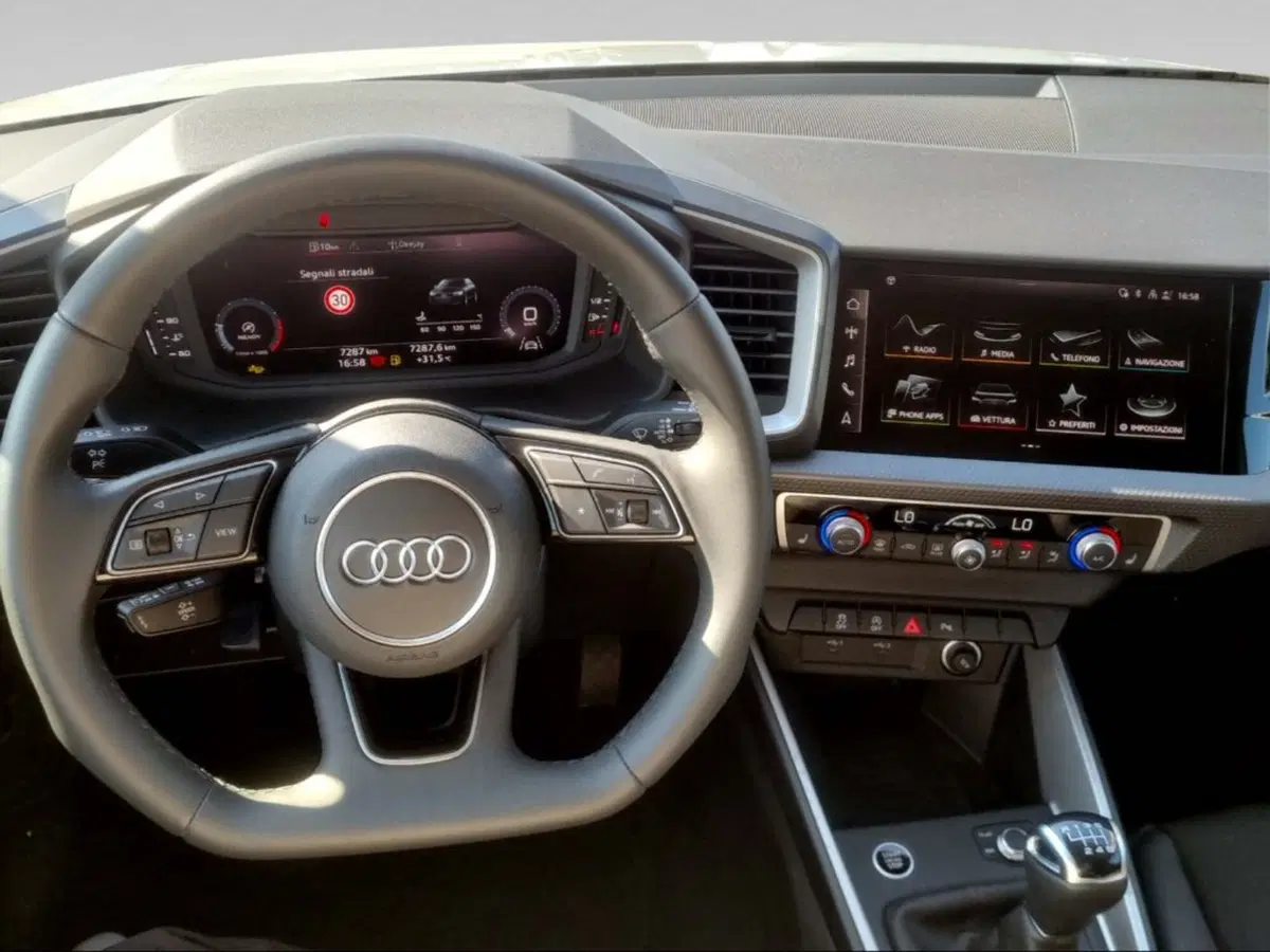Audi A1 Sportback usata a Livorno (8)