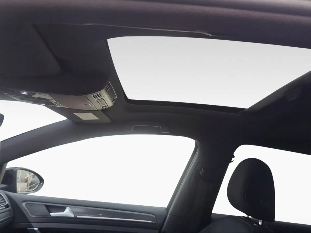 Volkswagen Golf usata a Livorno (13)