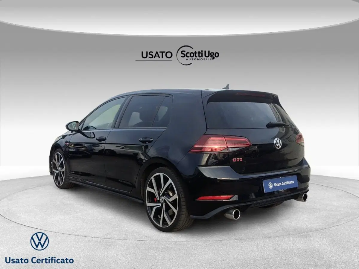 Volkswagen Golf usata a Livorno (4)