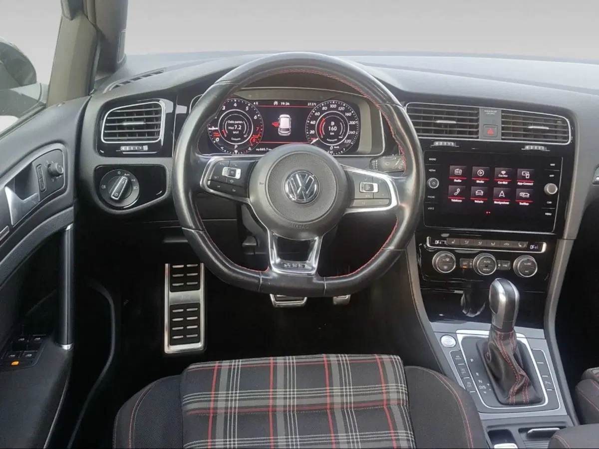 Volkswagen Golf usata a Livorno (8)