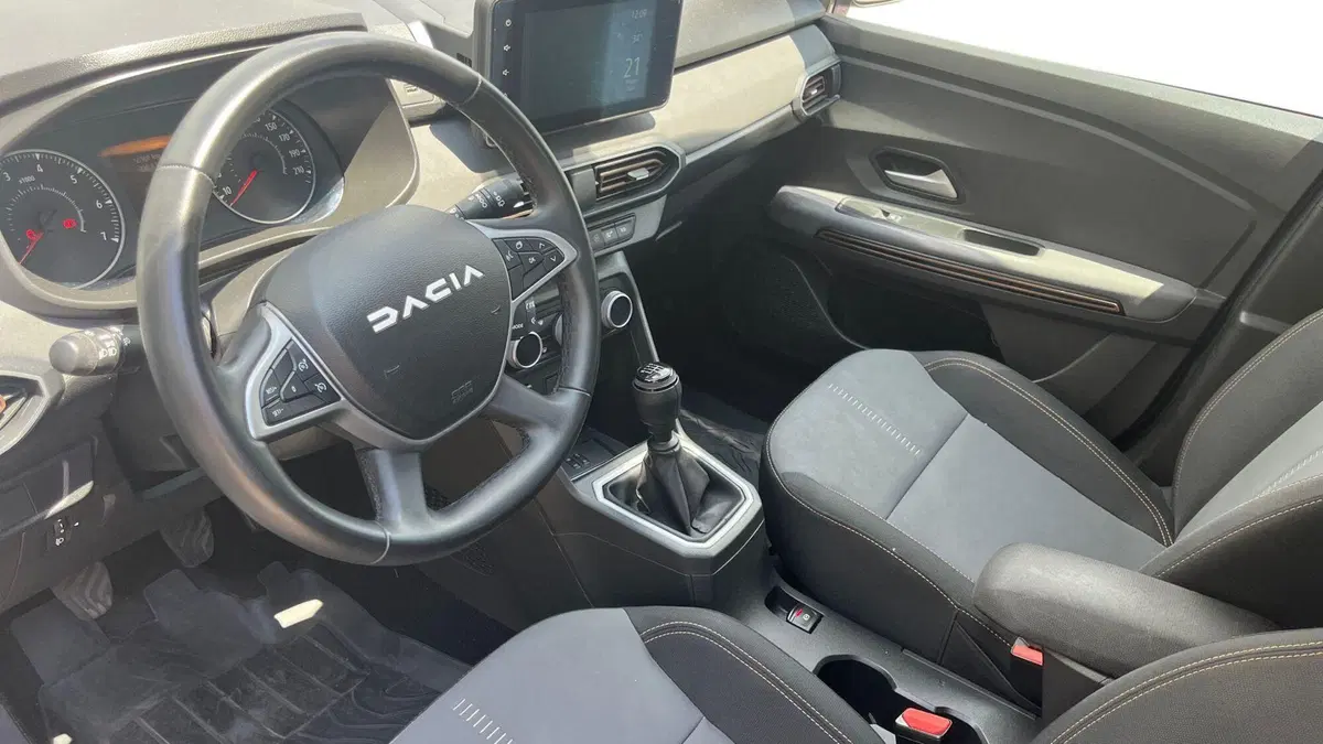 Dacia Sandero Stepway usata a Catania (10)