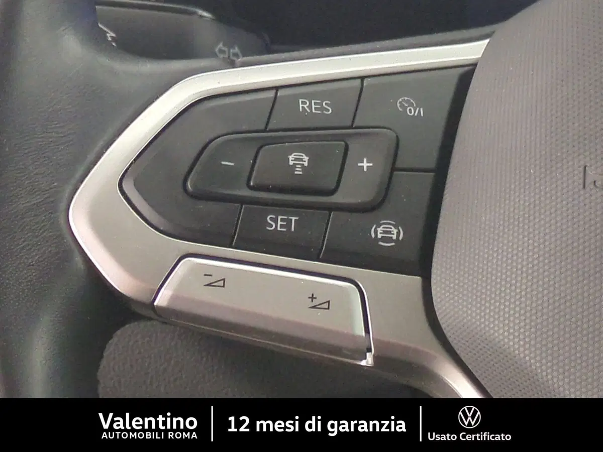 Volkswagen T-Cross usata a Roma (15)