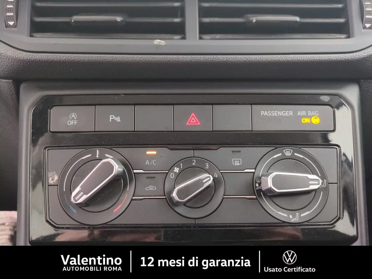 Volkswagen T-Cross usata a Roma (17)