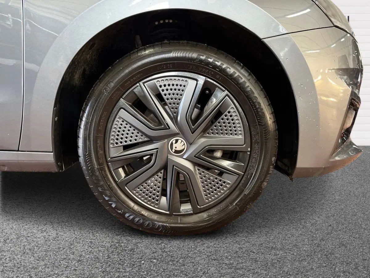 Skoda Fabia usata a Lecce (6)