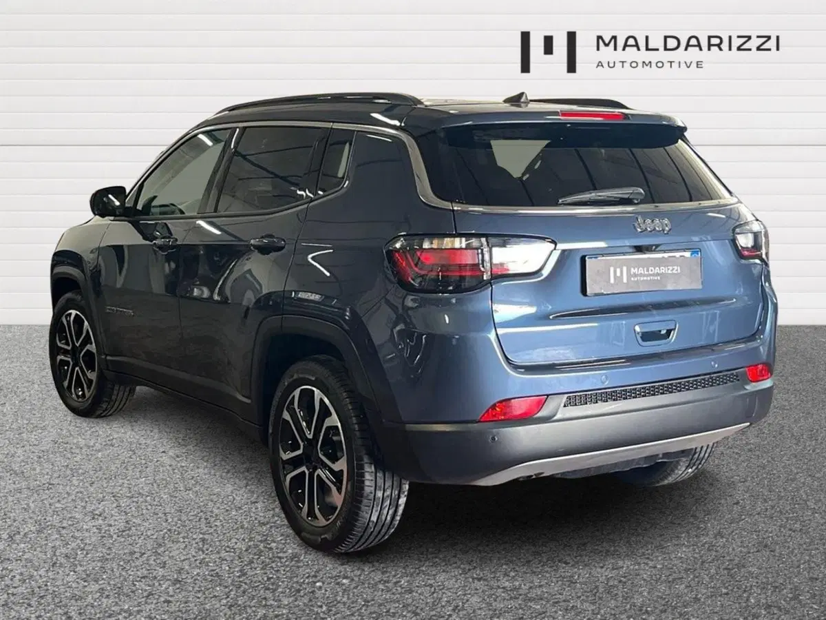 Jeep Compass usata a Bari (4)