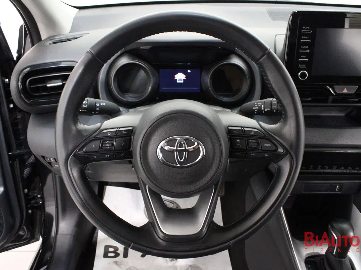 Toyota Yaris usata a Firenze (11)
