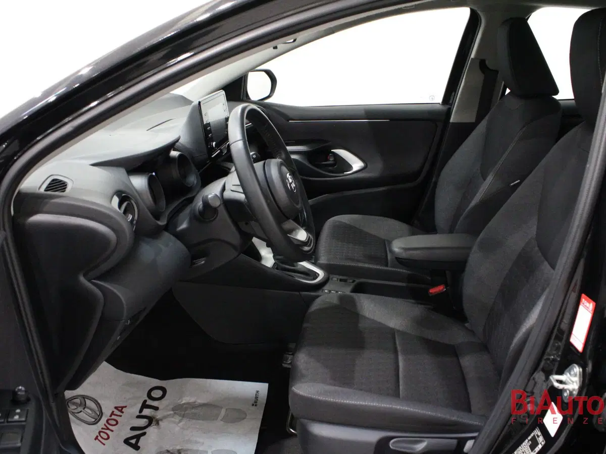 Toyota Yaris usata a Firenze (6)