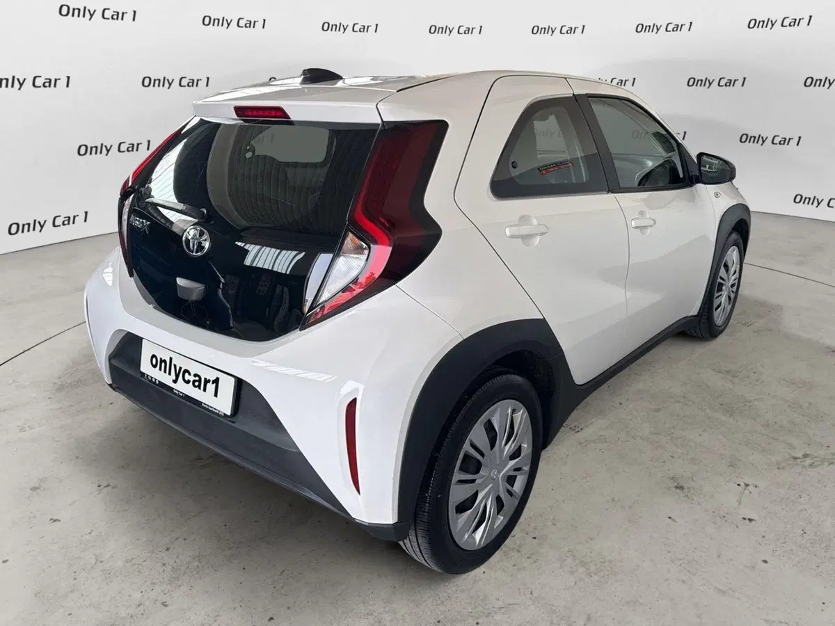 Toyota Aygo X usata a Ferrara (6)